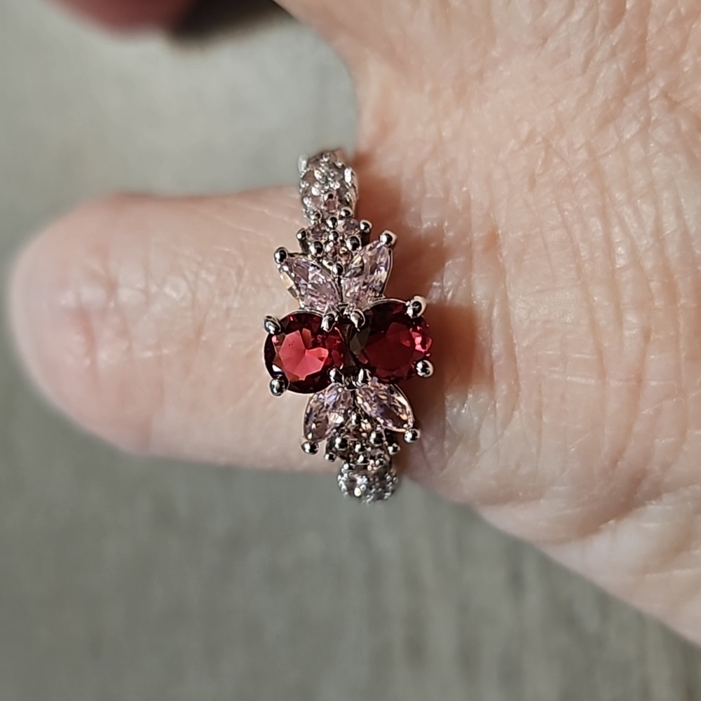 Ruby ring new - Picture 3 of 4